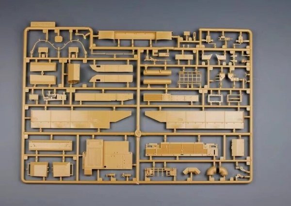 Tiger Model 4655 French Main Battle Tank Leclerc Series XXI MBT 1/35