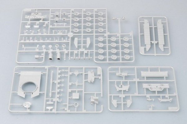 Trumpeter 07216 Challenger II MBT KFOR (1:72)