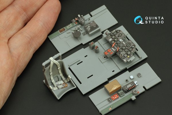 Quinta Studio QD32198 P-47D Thunderbolt Bubbletop Late 3D-Printed coloured Interior on decal paper (Hasegawa) 1/32
