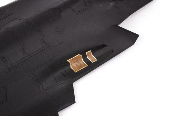 Eduard 321001 F-35C TRUMPETER 1/32
