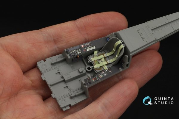Quinta Studio QD35150 Fw 190A-8 interior 3D decals Border Model 1/35