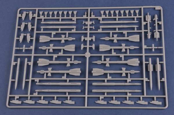 Hobby Boss 81713 Su-27UB Flanker C 1/48