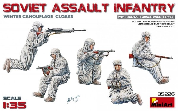 MiniArt 35226 SOVIET ASSAULT INFANTRY (WINTER CAMOUFLAGE CLOAKS) (1:35)