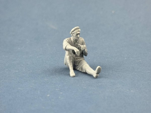 Copper State Models F35-064 British Dispatch Rider smoking pipe (motorcycle not included) 1/35
