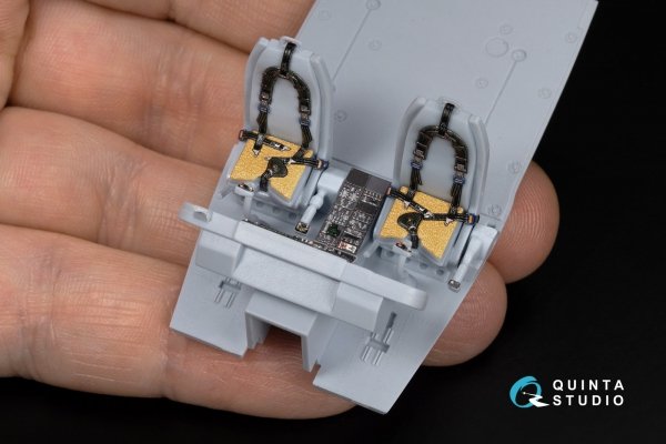 Quinta Studio QD+48454 Lynx AH-7 3D-Printed &amp; coloured Interior on decal paper (Airfix) (with 3D-printed resin parts) 1/48