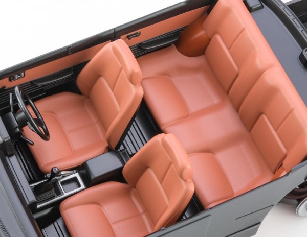 Hasegawa HC65-21165 Nissan Skyline 2000 Turbo RS (R30) Early Version (1983) 1/24