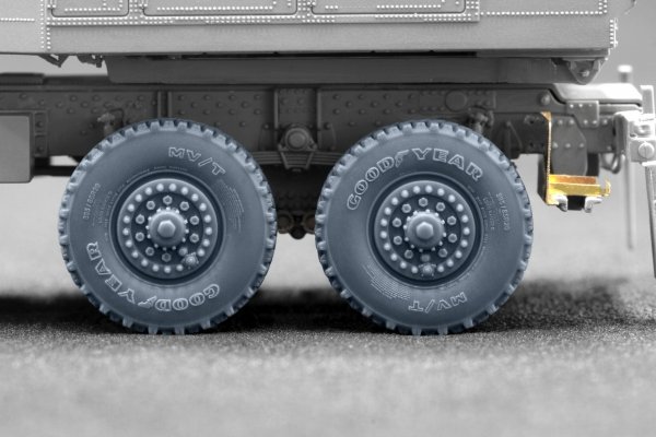ScaleX WM 72002 Himars Ordinary wheel set (for Foreart, Meng) 1/72