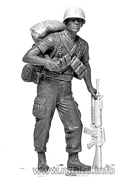 Master Box 3599 US Marines &quot;Patrolling&quot; (Vietnam War series) (1:35)