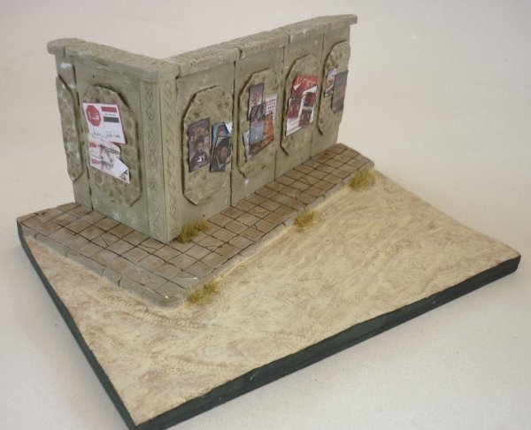 RT-Diorama 35270 Diorama-Base: &quot;The corner&quot; (Iraq) 1/35