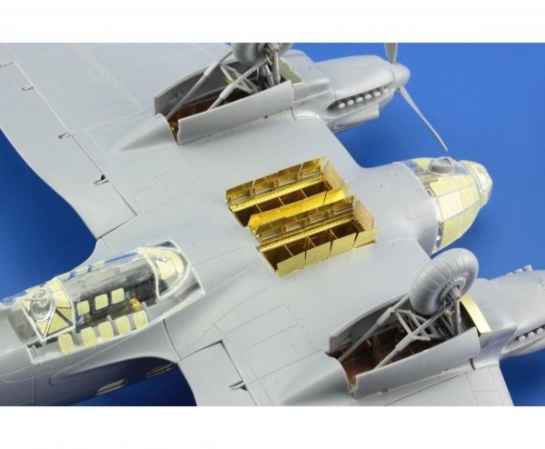 Eduard 72610 He 111P-2 bomb bay 1/72 AIRFIX