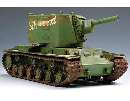 Trumpeter 00311 Russia KV-2/1939/Tank (1:35)