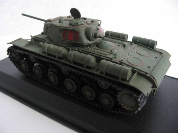 PST 72025 KV-1S Heavy Tank 1/72