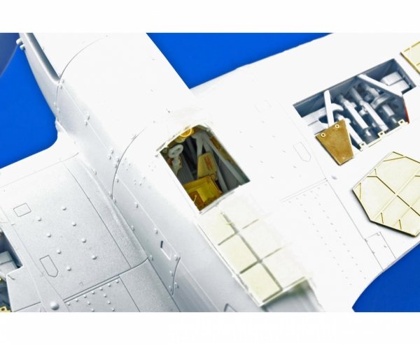 Eduard 49726 Hurricane Mk. I Airfix 1/48