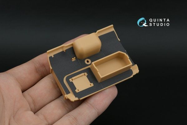Quinta Studio QR35035 KrAZ-260 floor mats and mudguards (HobbyBoss) 1/35