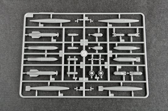 Trumpeter 01685 Nanchang Q5C 1/72