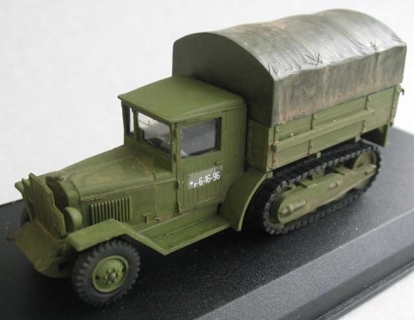 PST 72032 Half-truck ZiS-42/42M 1/72