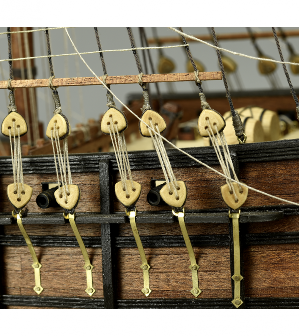 ARTESANIA LATINA 8530 Jufersy trójkątne 7 mm - 8 szt