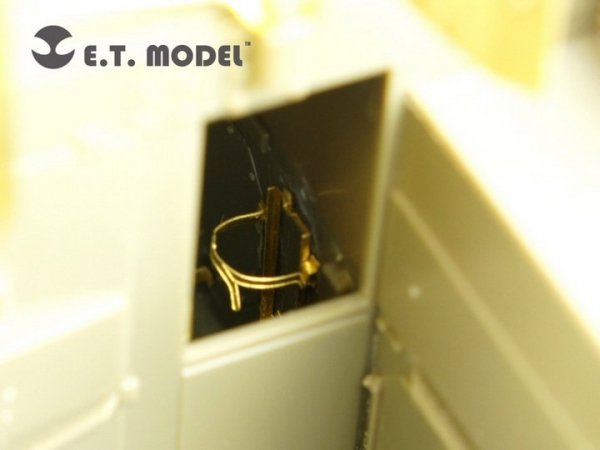E.T. Model E35-121 U.S. Water Buffalo LVT-4 (Early version) (For AFV 35205) (1:35)