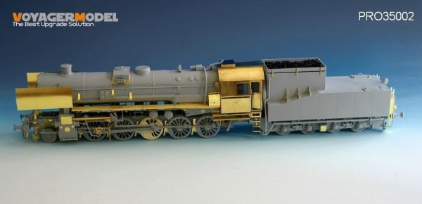 Voyager Model PRO35002 Baureihe 52 mit Steifrahmentender 1/35