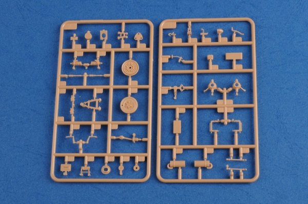 Hobby Boss 83816 German Sd.Kfz.222 Leichter Panzerspahwagen (1:35)
