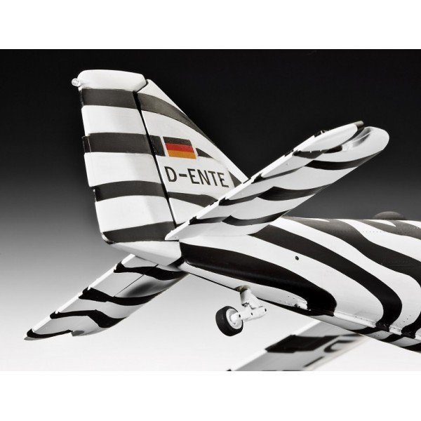Revell 04745 Dornier Do 27 Grizmeks Do 27 Serengeti (1:32)