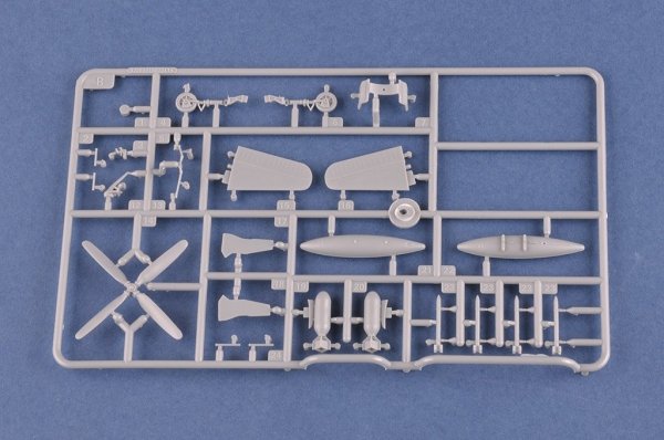 Hobby Boss 87268 F8F-1B Bearcat 1/72
