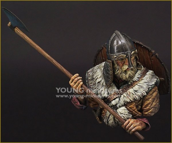 Young Miniatures YH1852 VIKING WARRIOR 1/10