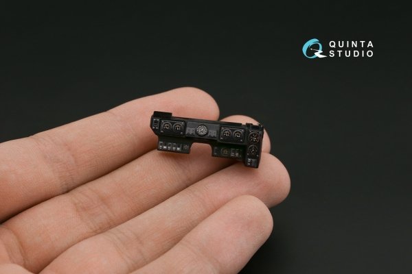Quinta Studio QD24004 Hummer H1 3D-Printed &amp; coloured Interior on decal paper (MENG) 1/24