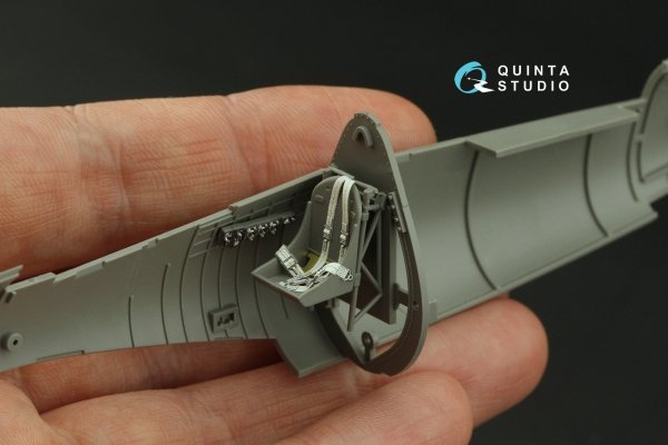 Quinta Studio QD48367 F4U-1A 3D-Printed &amp; coloured Interior on decal paper (Magic Factory) 1/48