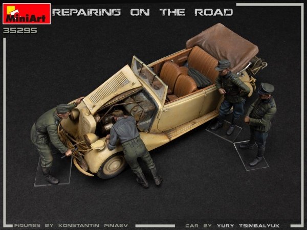 MiniArt 35295 REPAIRING ON THE ROAD 1/35
