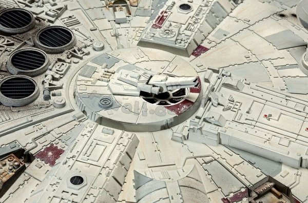 Revell 05659 Millennium Falcon 1/72