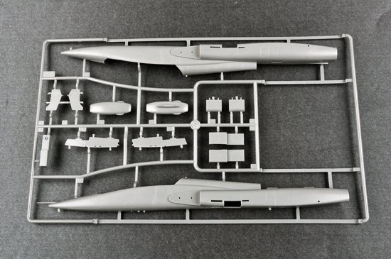 Trumpeter 05809 US T-38A Talon - Thunderbird 1/48