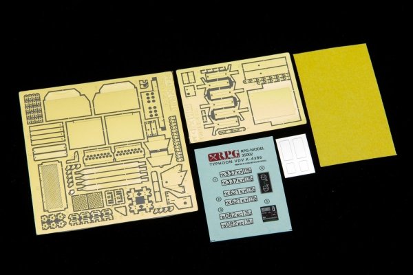 RPG Model 35021 KAMAZ K-4386 Typhoon-VDV Mine-Protected Armoured Vehicle Early Typ 1/35