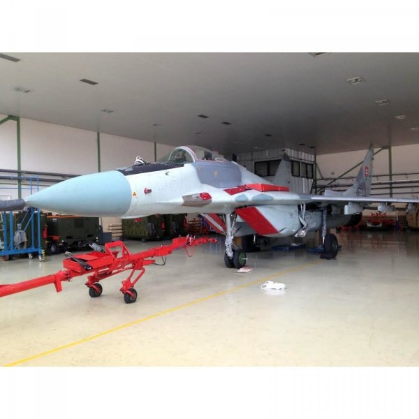 MR. Paint MRP-041 Red Engine covers for aircraft 30ml