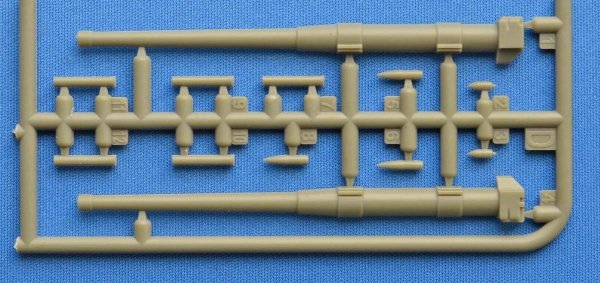 ACE 72582 A-19 Soviet WW2 122mm heavy gun 1/72