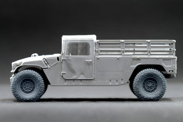 ScaleX WM 35002S HMMWV MT/R 12-bolt Sagged wheel set (for Academy, ICM) 1/35