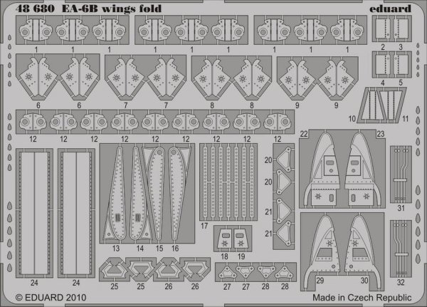 Eduard 48680 EA-6B wing fold 1/48 Kinetic