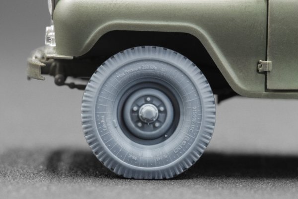 ScaleX WM 35007S UAZ 469 Sagged wheel set (for Trumpeter) 1/35