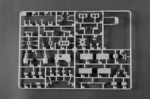 Trumpeter 05117 AH-1W Super Cobra (Turned Exhaust) 1/35