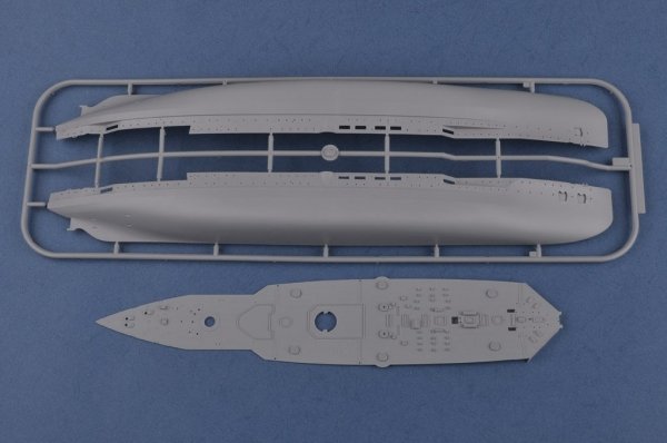 Hobby Boss 86503 French Navy Pre-Dreadnought Battleship Danton 1/350
