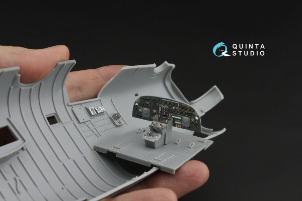 Quinta Studio QD48636 B-24D/B-24J Liberator. Pilot's compartment. 3D-Printed &amp; coloured Interior on decal paper ( HobbyBoss ) 1/48