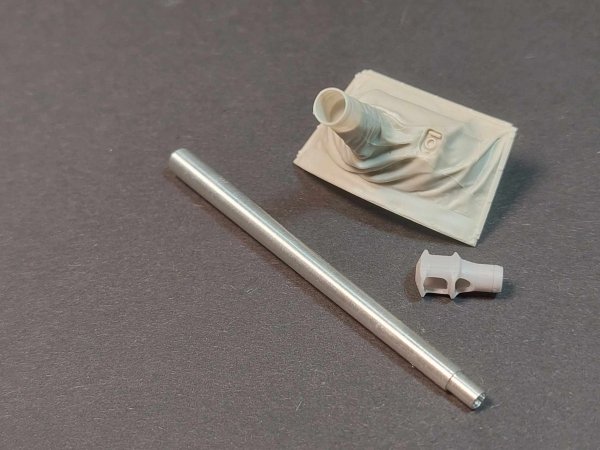 Panzer Art GB35-133 M18 “Hellcat” canvas mantlet with  76mm M1A2  Gun 1/35