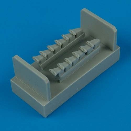 Quickboost QB72255 Spitfire Mk.IX exhaust - fishtail 1/72