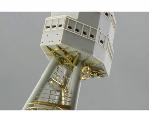 Eduard BIG5323 USS ARIZONA - PART I. TRUMPETER 1/200