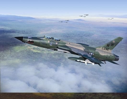 Trumpeter 01618 F-105G THUNDERCHIEF (1:72)