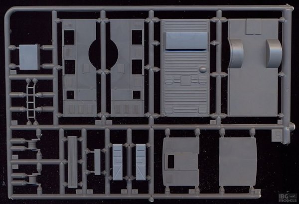 IBG 72002 Bedford QLR 3-ton 4x4 Wireless 1/72