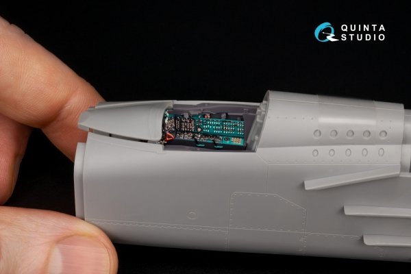 Quinta Studio QD+48560 MiG-25PD 3D-Printed &amp; coloured Interior on decal paper (ICM) (with 3D-printed resin parts) 1/48