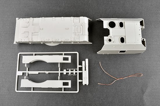 Trumpeter 09534 2S19-M2 Self-propelled Howitzer 1/35