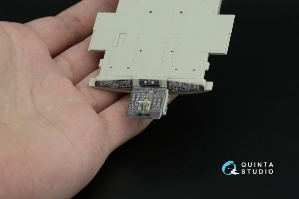 Quinta Studio QD35164 HH-60G Pave Hawk 3D-Printed &amp; coloured Interior on decal paper (Kitty Hawk) 1/35