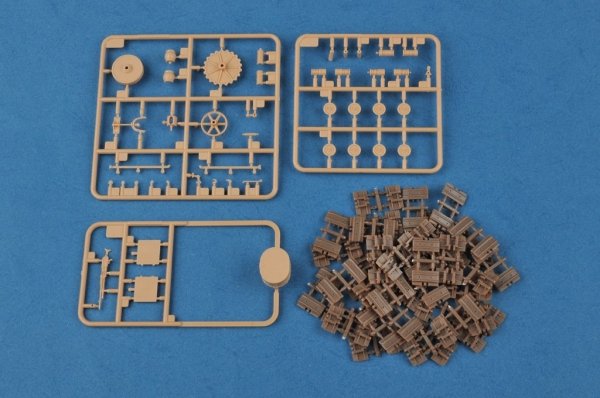 Hobby Boss 83858 French Saint-Chamond Heavy Tank - Early